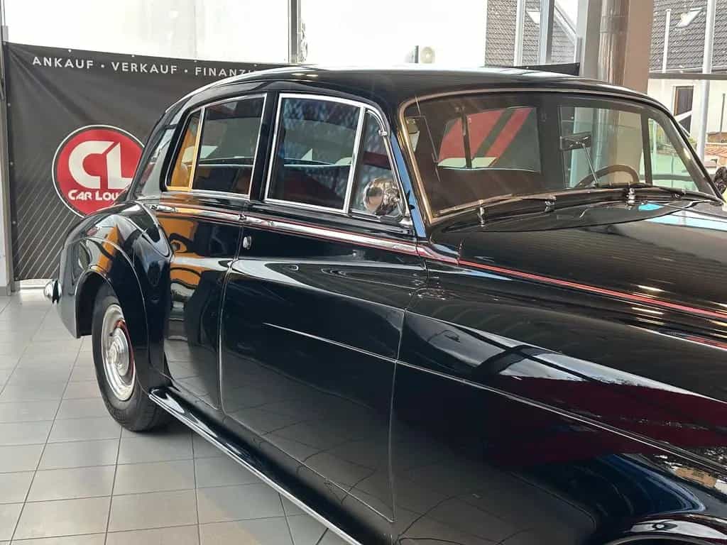 Rolls-Royce Silver Cloud III 6.2 |Schwarz-Rot|Classic Data 2 07/1965-photo-8