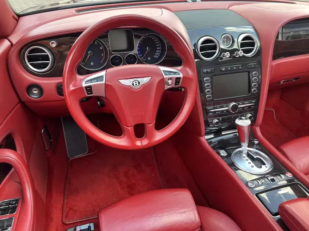 Bentley Continental GTC 6.0lSpeed Mulliner m.Serviceheft 07/2011-photo-11