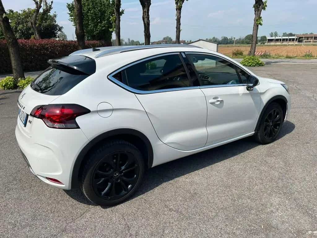 DS Automobiles DS4 Crossback Ds DS4 4 Crossback BlueHDi 120 S&S Sport Chic 02/2017-photo-12