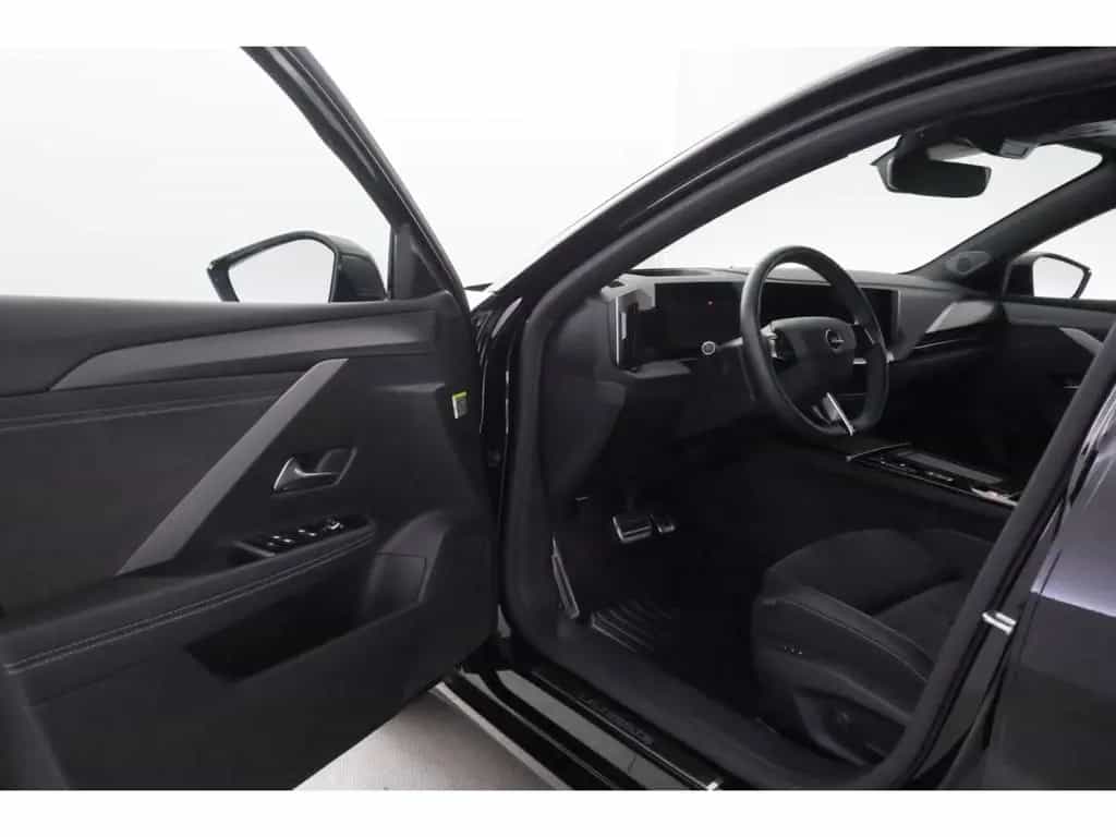 Opel Astra F 1.2 ST Aut.Ultimate+LED+HUD+NAVI+PANO 05/2024-photo-15