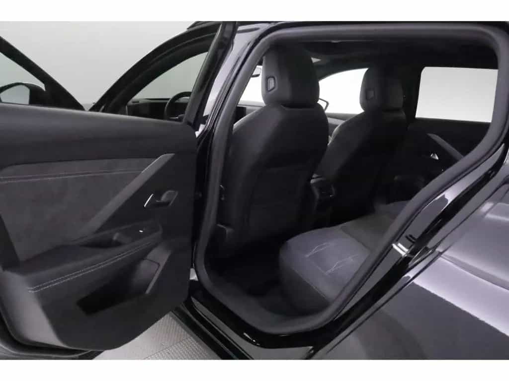 Opel Astra F 1.2 ST Aut.Ultimate+LED+HUD+NAVI+PANO 05/2024-photo-20