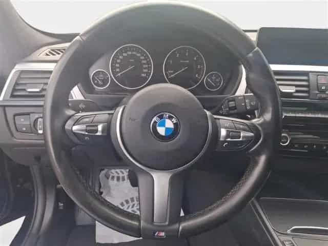 BMW 3 Series 330 d Tourning Steptronic Sport Line+LED+AHK+PDC 10/2018-photo-16