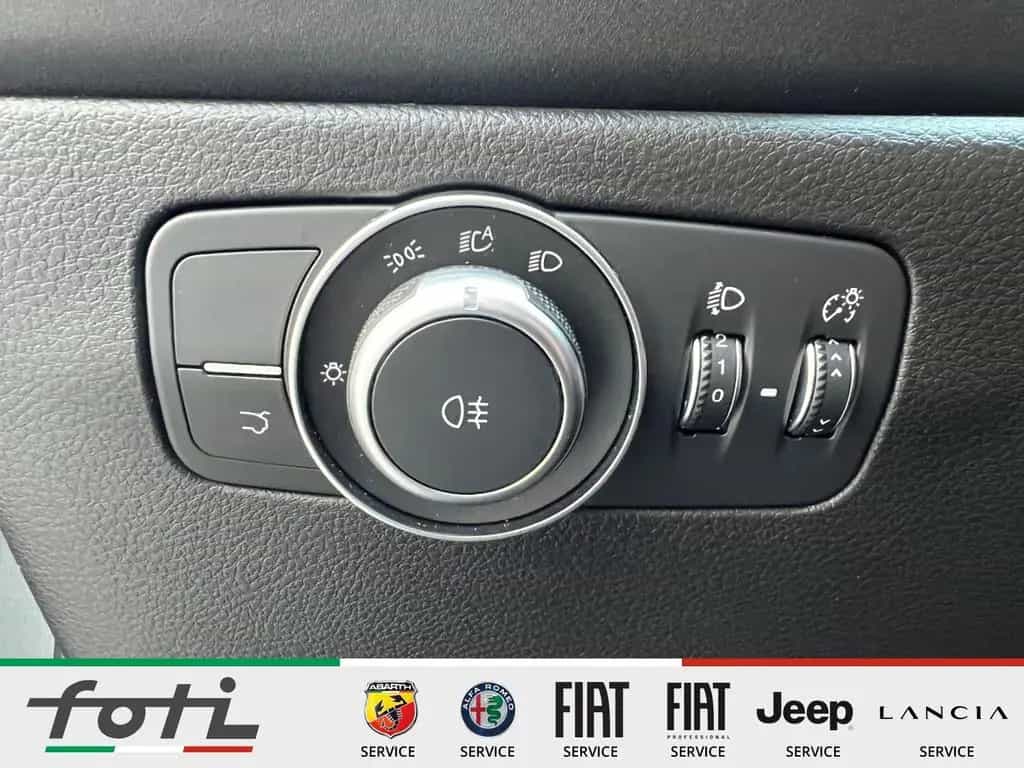 Alfa Romeo Tonale Sprint 1.5 160PS Automatik Navi Kamera 03/2026-photo-27