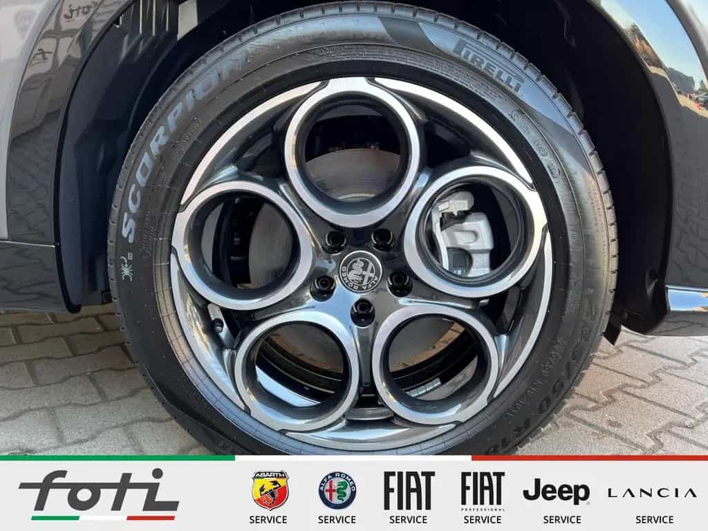 Alfa Romeo Tonale Sprint 1.5 160PS Automatik Navi Kamera 03/2026-photo-3