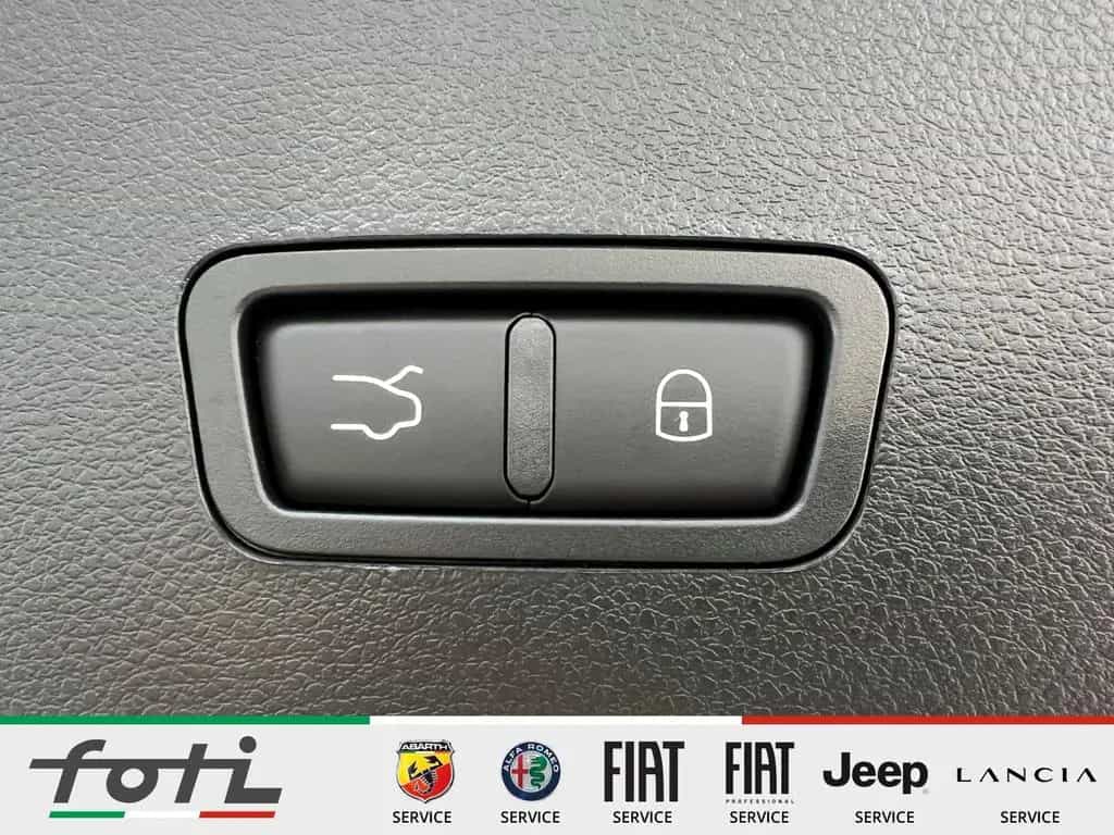 Alfa Romeo Tonale Sprint 1.5 160PS Automatik Navi Kamera 03/2026-photo-34