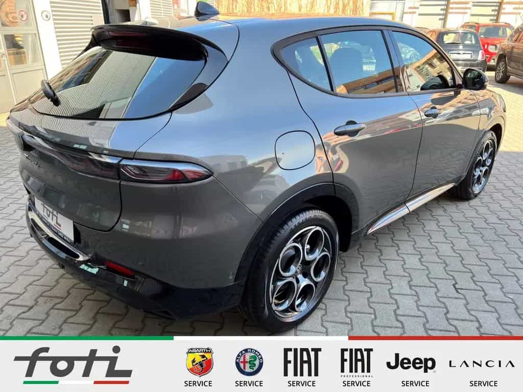 Alfa Romeo Tonale Sprint 1.5 160PS Automatik Navi Kamera 03/2026-photo-7