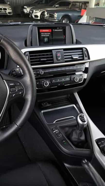 BMW 1 Series 118i Limousine 5-trg. Advantage 12/2017-photo-12