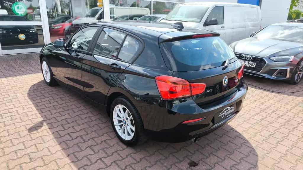 BMW 1 Series 118i Limousine 5-trg. Advantage 12/2017-photo-4