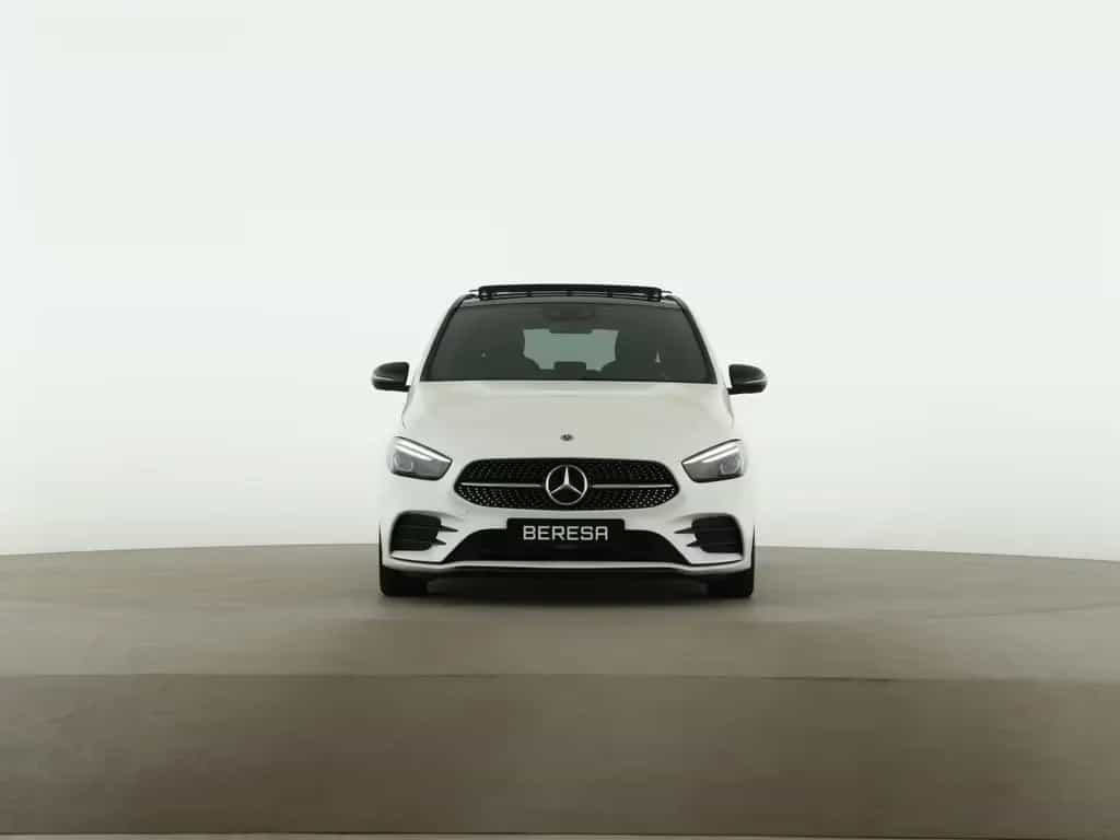 Mercedes-Benz B 200 AMG Night MBUX Pano Distronic Kamera LED 02/2019-photo-2