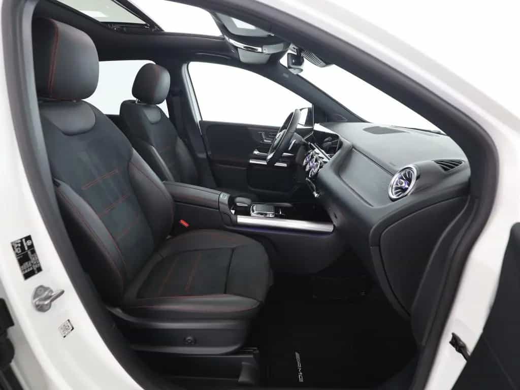 Mercedes-Benz B 200 AMG Night MBUX Pano Distronic Kamera LED 02/2019-photo-9