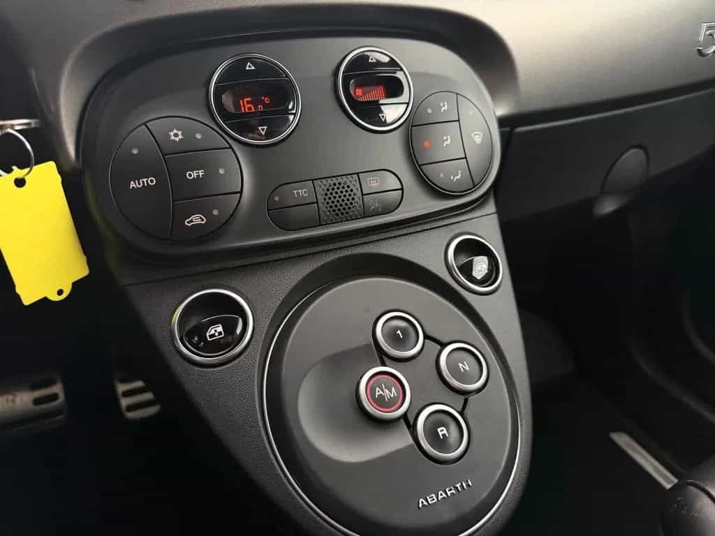 Fiat 500 Abarth Cabrio 595 C Turismo*Kit ESTETICO** 10/2018-photo-15