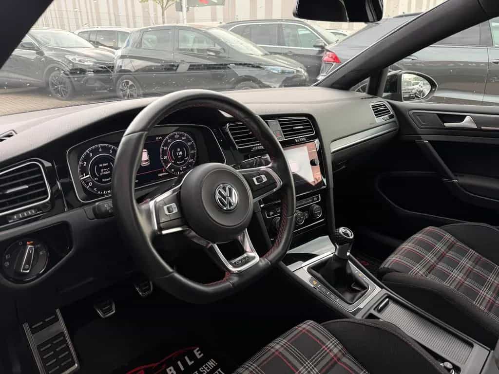 Volkswagen Golf VII Lim. GTI Performance*1.Hand*Panorama* 10/2017-photo-12
