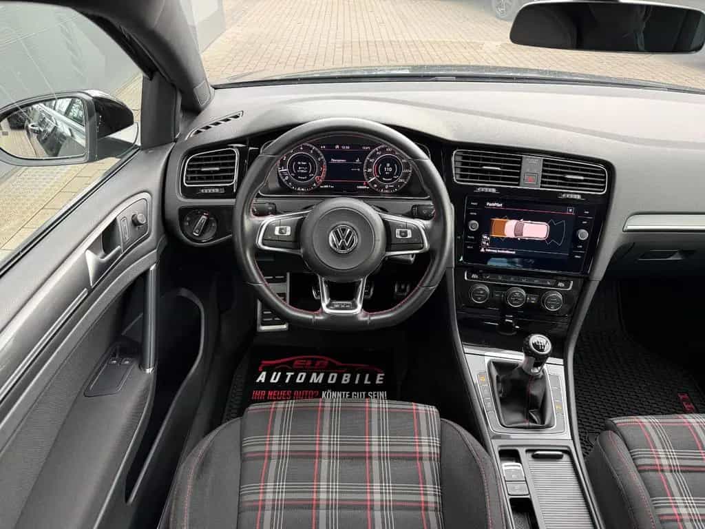 Volkswagen Golf VII Lim. GTI Performance*1.Hand*Panorama* 10/2017-photo-13
