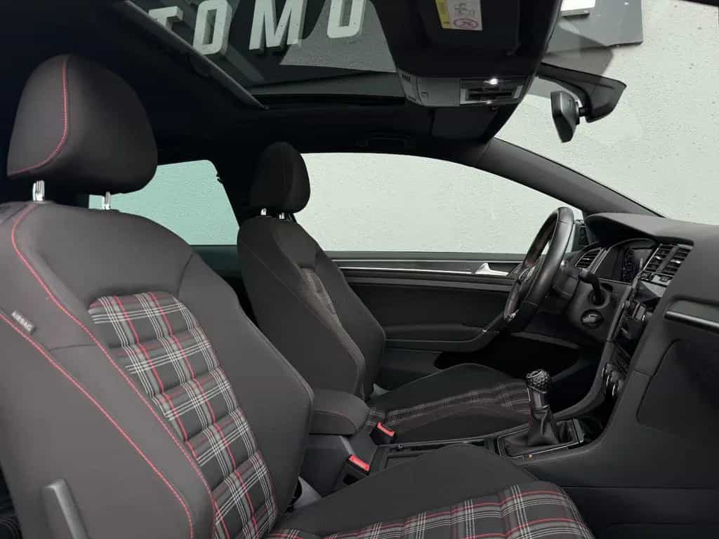 Volkswagen Golf VII Lim. GTI Performance*1.Hand*Panorama* 10/2017-photo-9