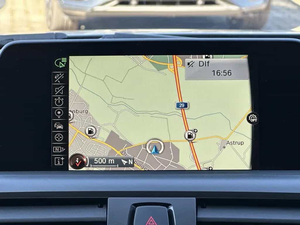 BMW M235 Cabrio NAV+XEN+SHZ+HiFi+LENKRADHZG+18ZOLL 06/2016-photo-12