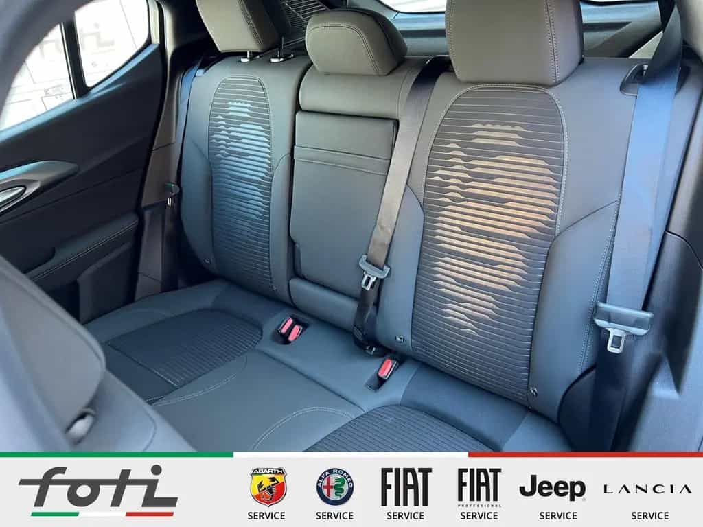 Alfa Romeo Tonale Sprint 1.5 160PS Automatik Navi Kamera 03/2026-photo-12