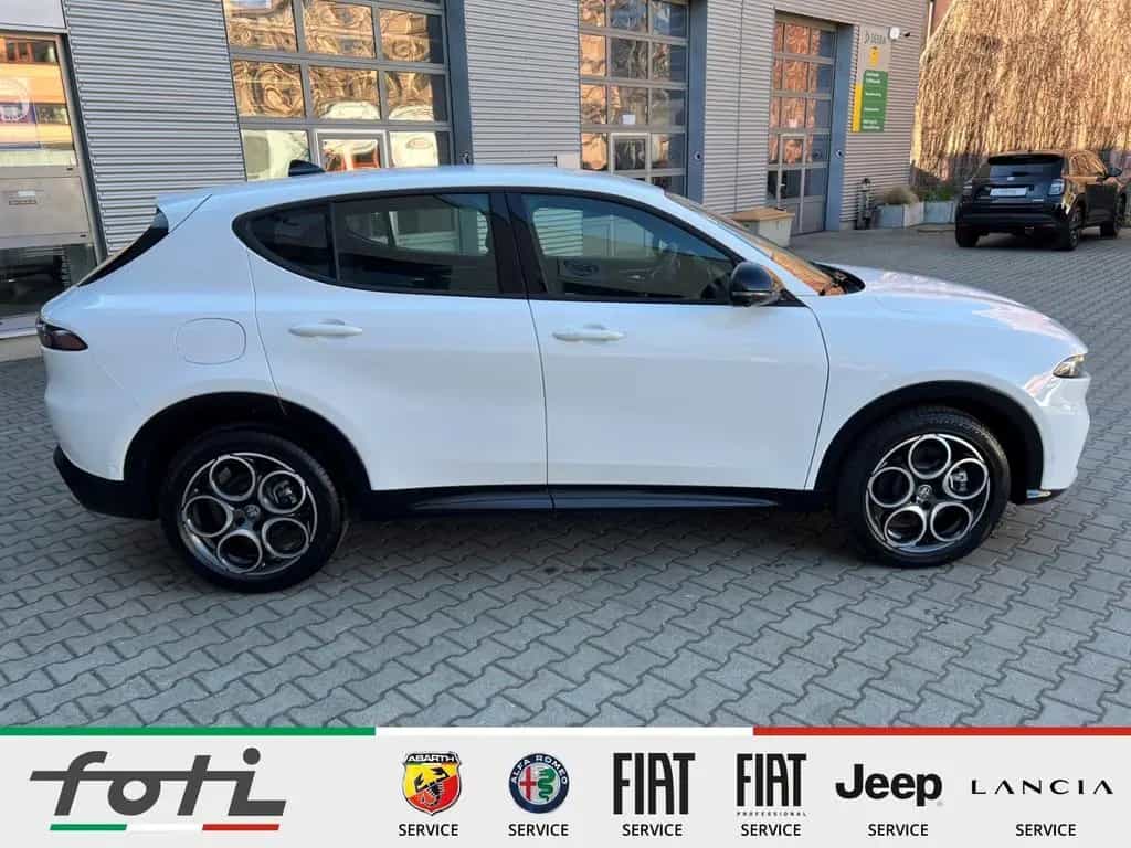 Alfa Romeo Tonale Sprint 1.5 160PS Automatik Navi Kamera 03/2026-photo-8