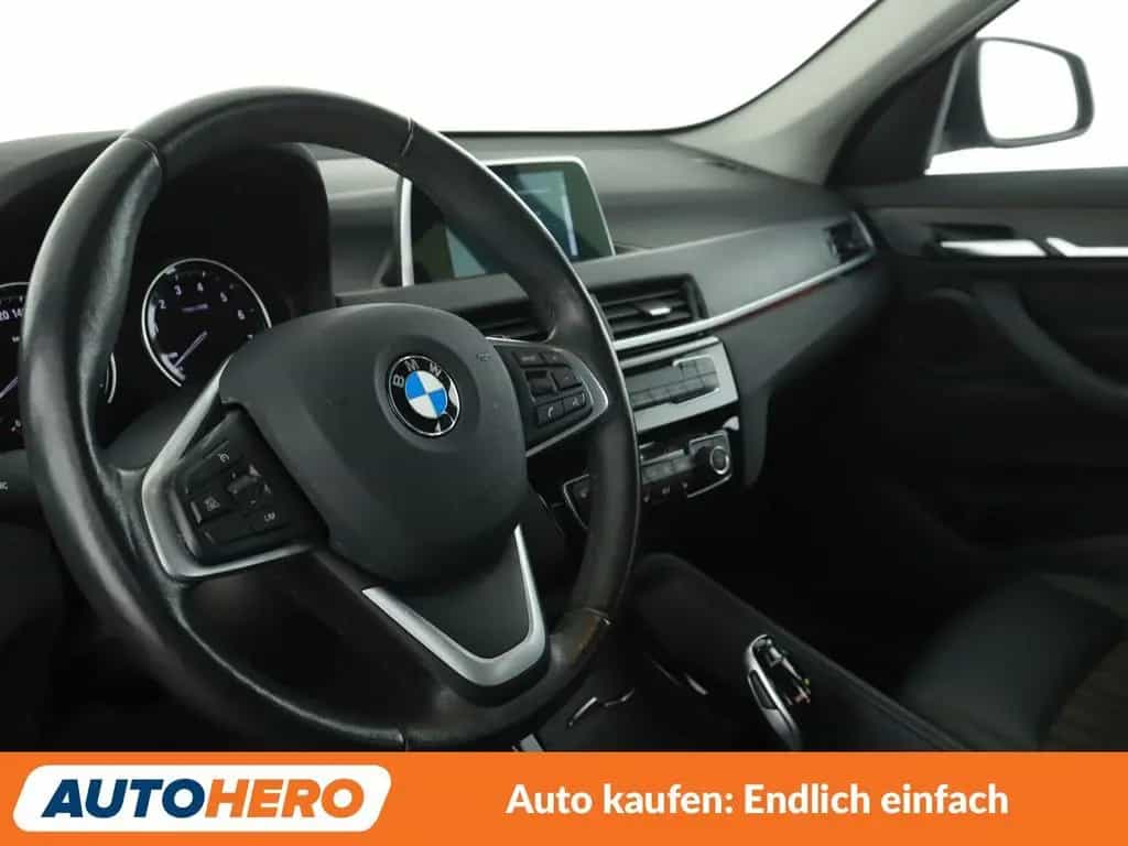 BMW sDrive 18i xLine Aut.*NAVI*LED*CAM*SHZ*TEMPO* 06/2019-photo-10
