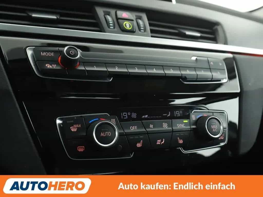 BMW sDrive 18i xLine Aut.*NAVI*LED*CAM*SHZ*TEMPO* 06/2019-photo-24