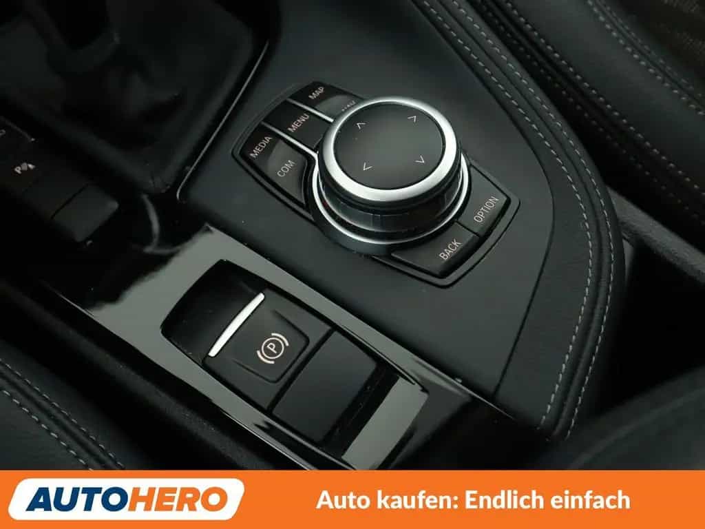 BMW sDrive 18i xLine Aut.*NAVI*LED*CAM*SHZ*TEMPO* 06/2019-photo-26