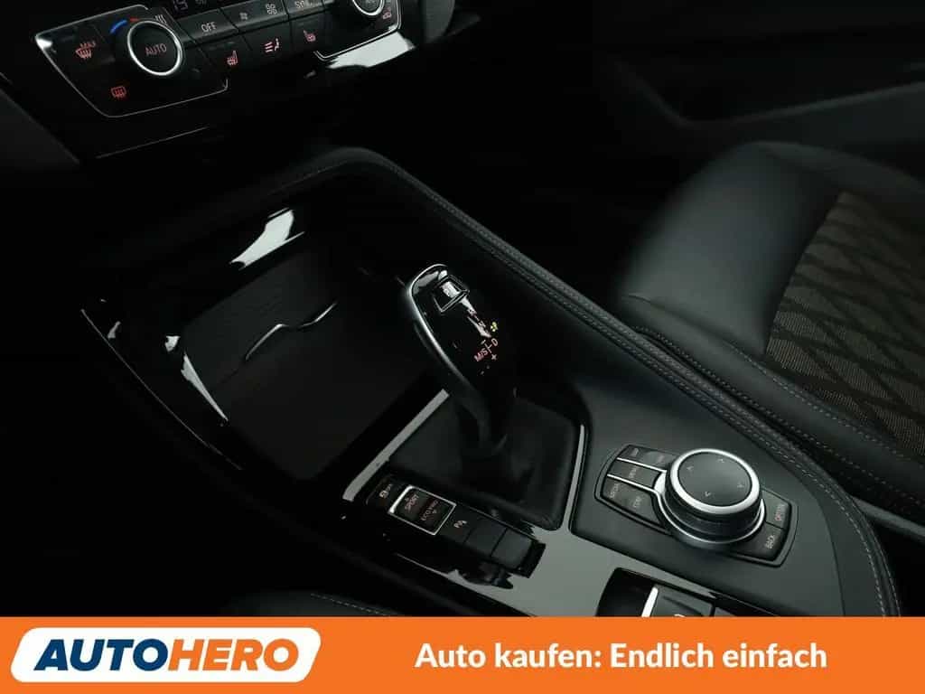 BMW sDrive 18i xLine Aut.*NAVI*LED*CAM*SHZ*TEMPO* 06/2019-photo-27