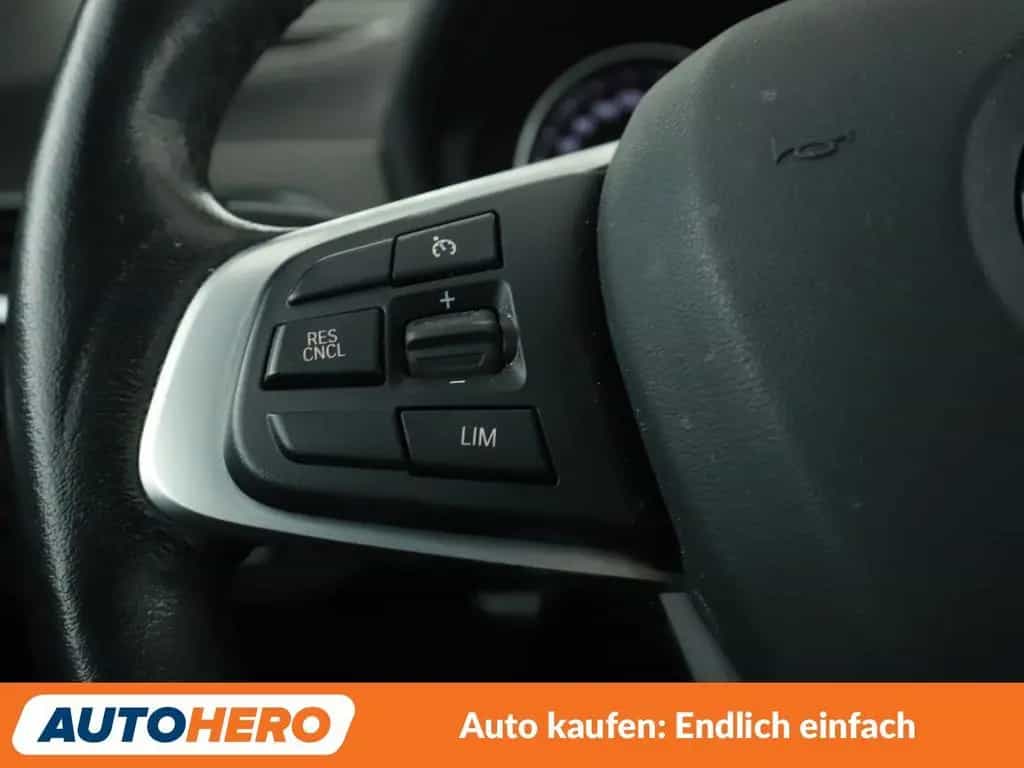 BMW sDrive 18i xLine Aut.*NAVI*LED*CAM*SHZ*TEMPO* 06/2019-photo-29
