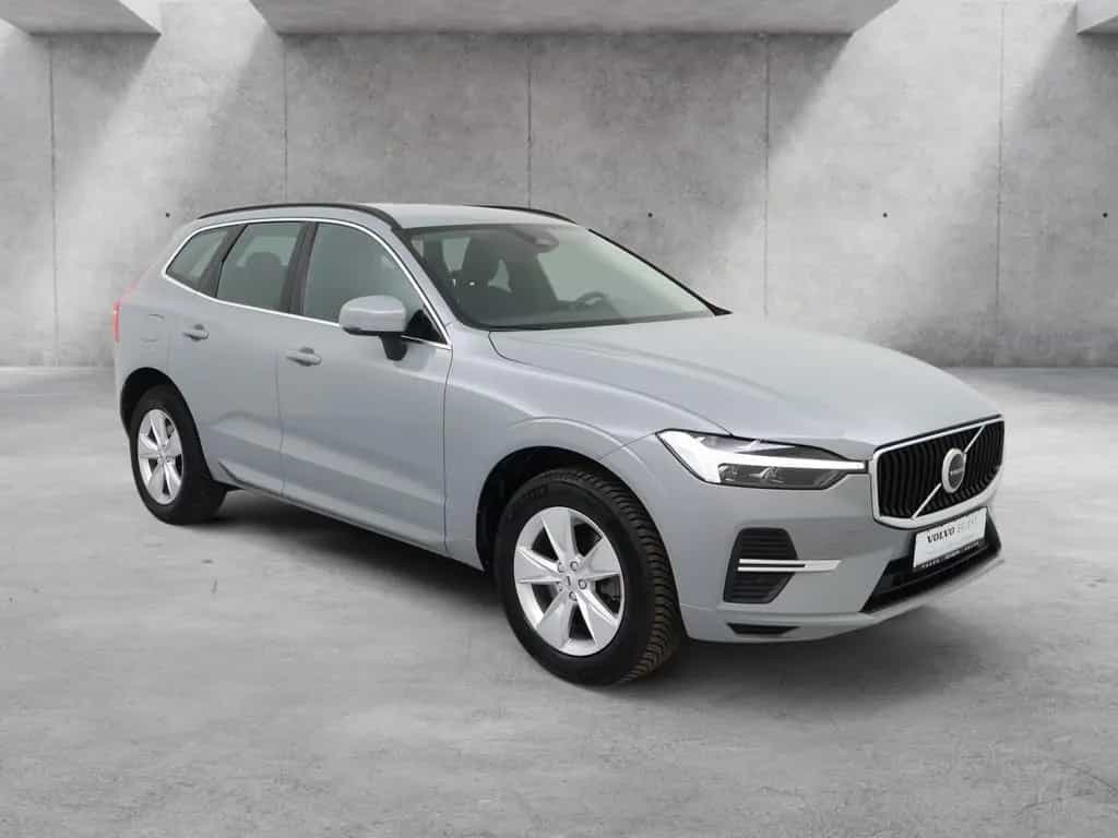 Volvo XC60 B4 Diesel Core 2WD 11/2023-photo-2