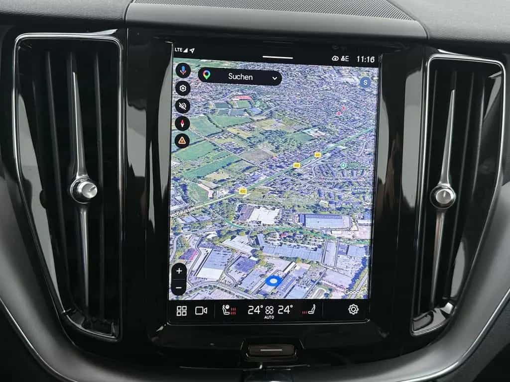 Volvo XC60 B4 Diesel Core 2WD 11/2023-photo-28