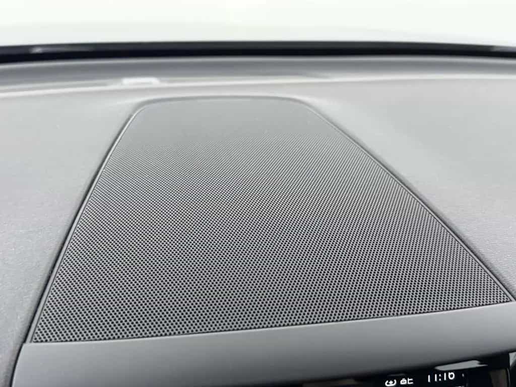 Volvo XC60 B4 Diesel Core 2WD 11/2023-photo-30