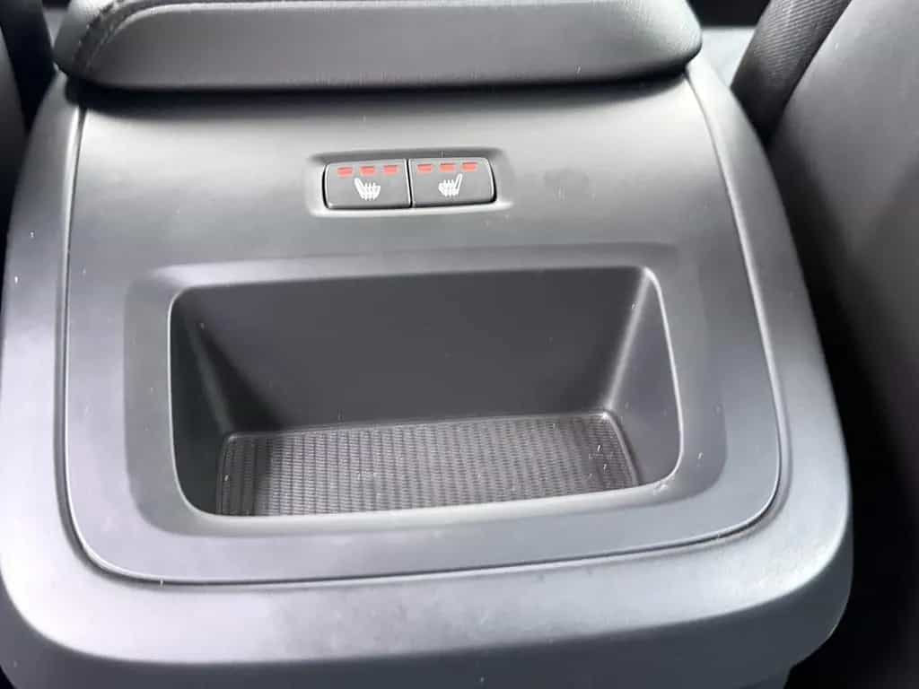 Volvo XC60 B4 Diesel Core 2WD 11/2023-photo-36