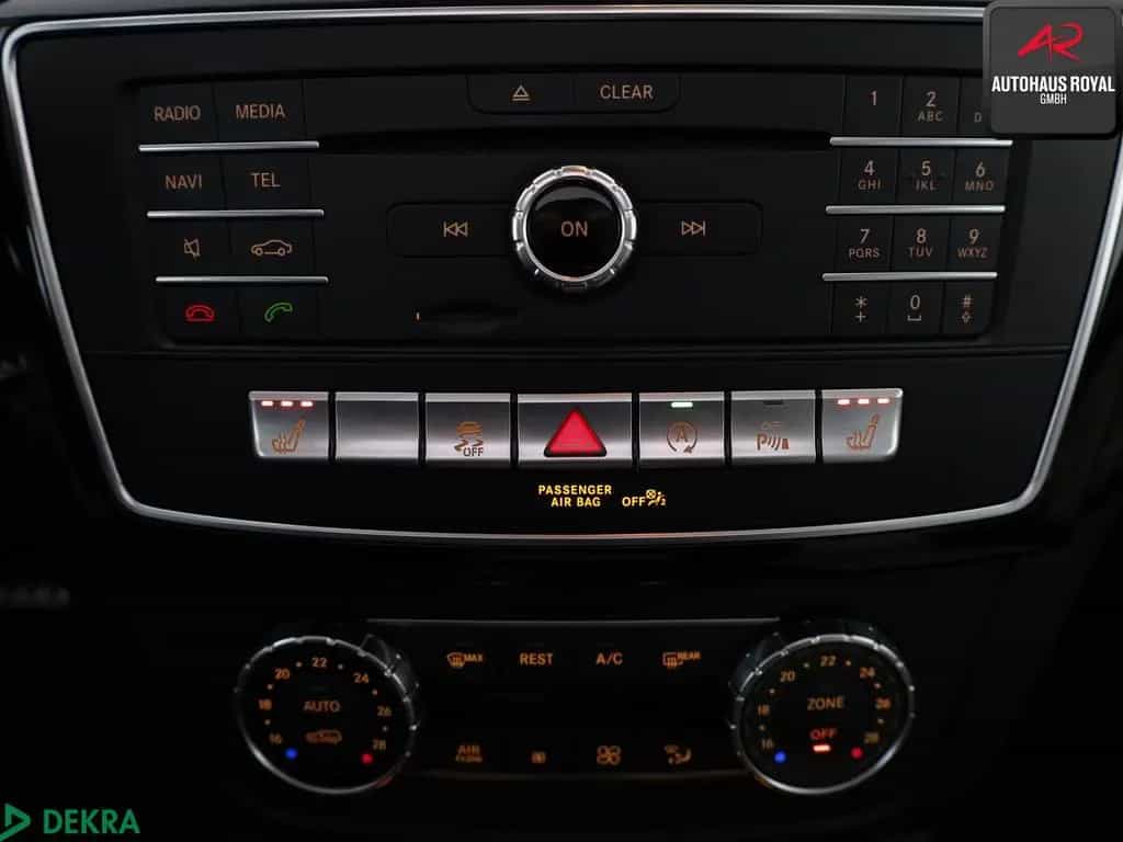 Mercedes-Benz GLE-Class 350 d 4M AMG FOND-TV,360GRAD,DISTRONIC,AHK 03/2018-photo-17