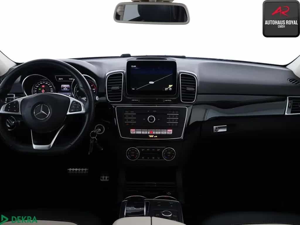 Mercedes-Benz GLE-Class 350 d 4M AMG FOND-TV,360GRAD,DISTRONIC,AHK 03/2018-photo-6