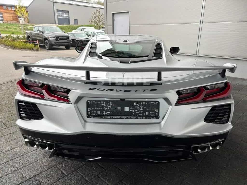Corvette C8 Stingray Coupe 2026 3LT EUMod. New Int. null-photo-4