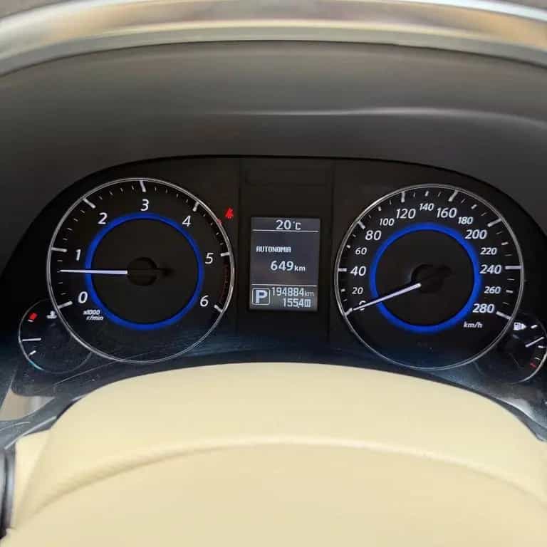 Infiniti QX70 3.0 diesel V6 AT GT Premium 06/2015-photo-14