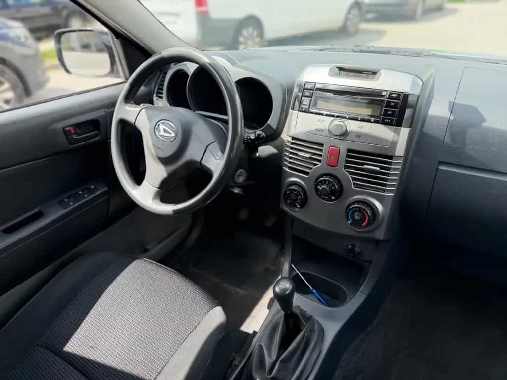 Daihatsu Terios Basis 1.5 Benzin  4x4 Klima 08/2006-photo-10