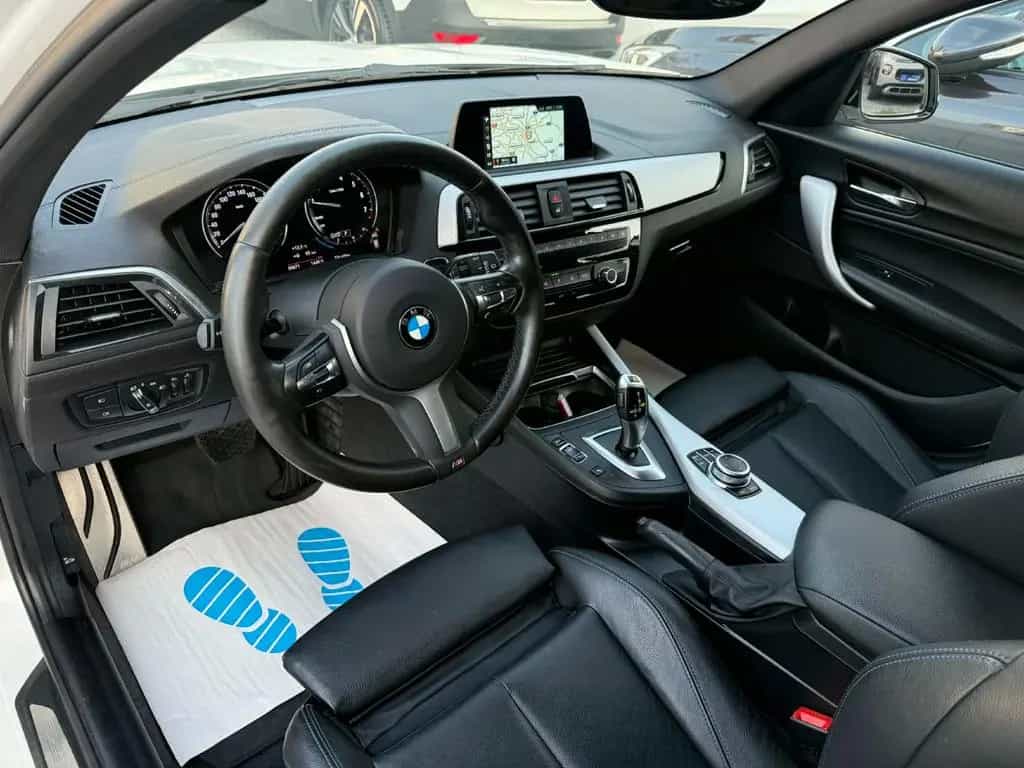 BMW 1 Series 118 i Edition M Sport Shadow*LED*Navi*Kamera* 04/2019-photo-5