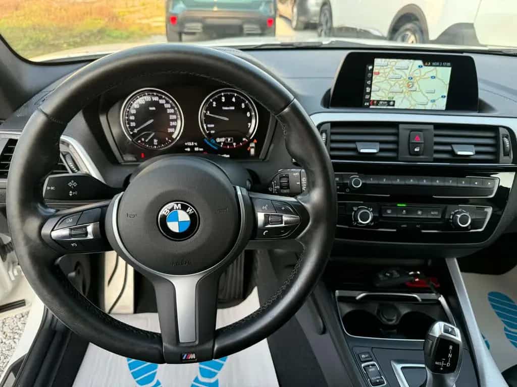BMW 1 Series 118 i Edition M Sport Shadow*LED*Navi*Kamera* 04/2019-photo-6