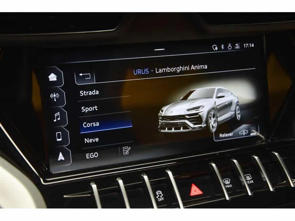 Lamborghini Urus V8 - GRIGIO KERES / GIALLO 01/2022-photo-21