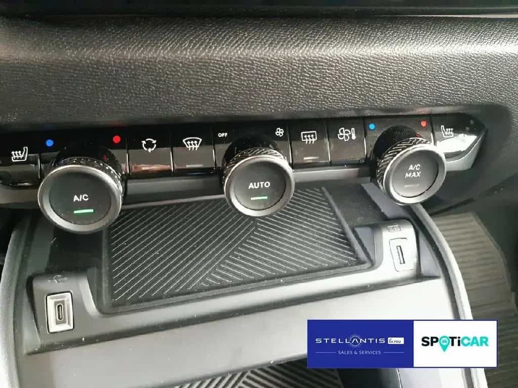 Citroën C4 PureTech 130 Winterpaket*RFK*NAVI 05/2022-photo-17