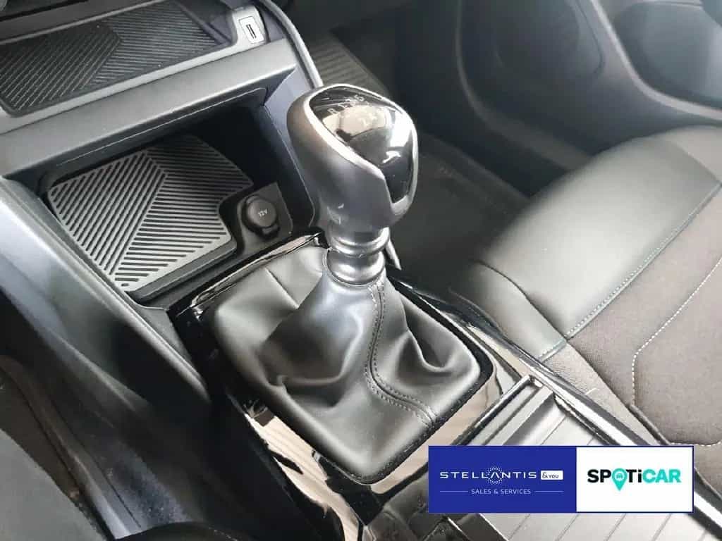 Citroën C4 PureTech 130 Winterpaket*RFK*NAVI 05/2022-photo-18