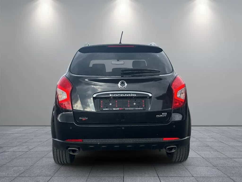 Ssangyong Korando Sapphire 4x4 Navi Klimaautom Sitzheizung 07/2015-photo-4