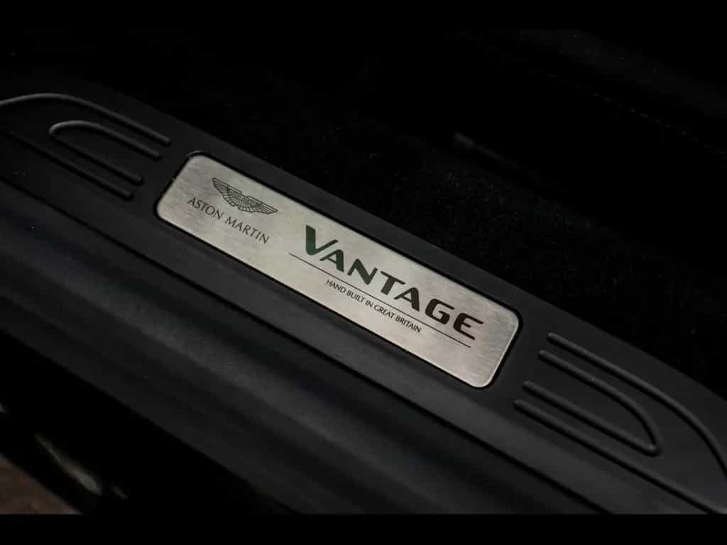 Aston Martin V8 VANTAGE COUPE°ONYX BLACK°DUOTONE°360°XPEL 03/2022-photo-13
