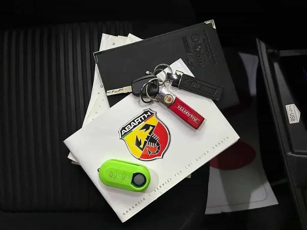 Abarth Grande Punto - KIT ESSEESSE 08/2009-photo-8