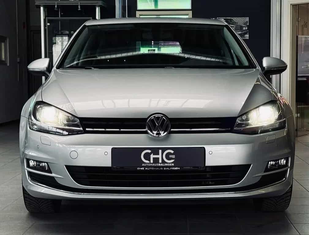 Volkswagen Golf VII Allstar BMT |Kamera|Automatik|Navi|Xeno 02/2017-photo-1