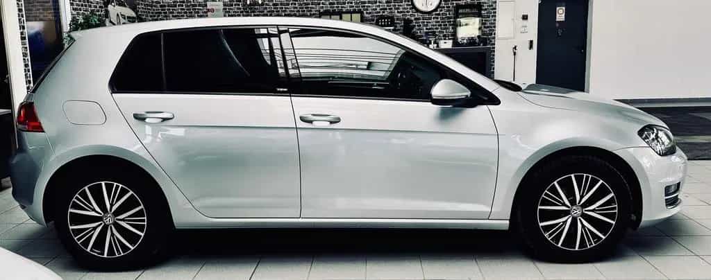 Volkswagen Golf VII Allstar BMT |Kamera|Automatik|Navi|Xeno 02/2017-photo-10