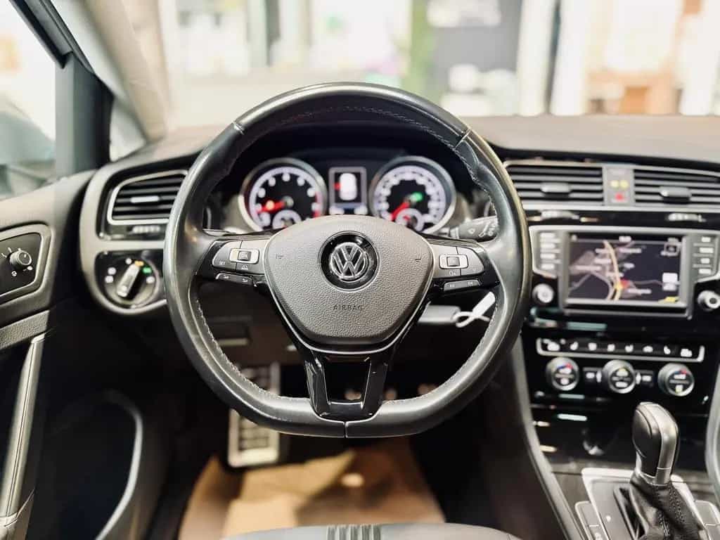 Volkswagen Golf VII Allstar BMT |Kamera|Automatik|Navi|Xeno 02/2017-photo-14