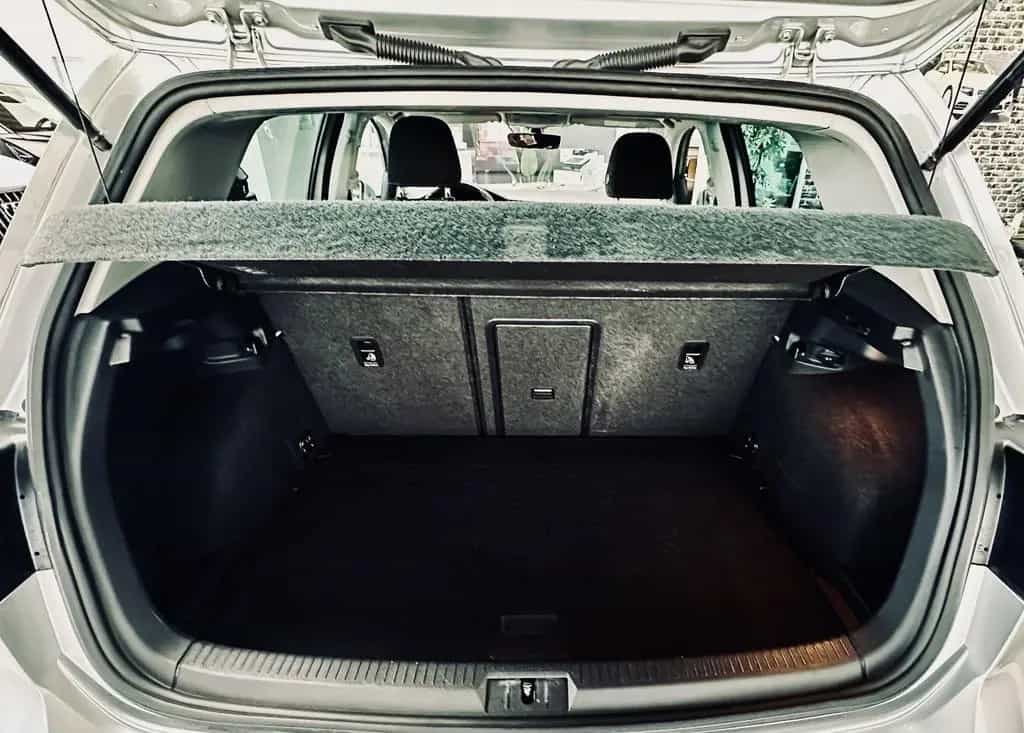 Volkswagen Golf VII Allstar BMT |Kamera|Automatik|Navi|Xeno 02/2017-photo-26