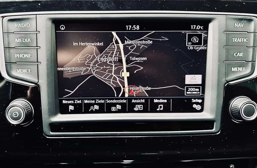 Volkswagen Golf VII Allstar BMT |Kamera|Automatik|Navi|Xeno 02/2017-photo-27