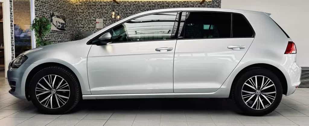 Volkswagen Golf VII Allstar BMT |Kamera|Automatik|Navi|Xeno 02/2017-photo-3