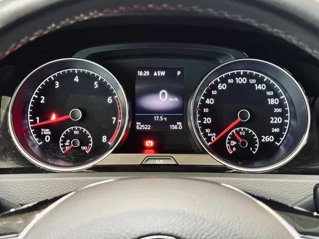 Volkswagen Golf VII Allstar BMT |Kamera|Automatik|Navi|Xeno 02/2017-photo-38